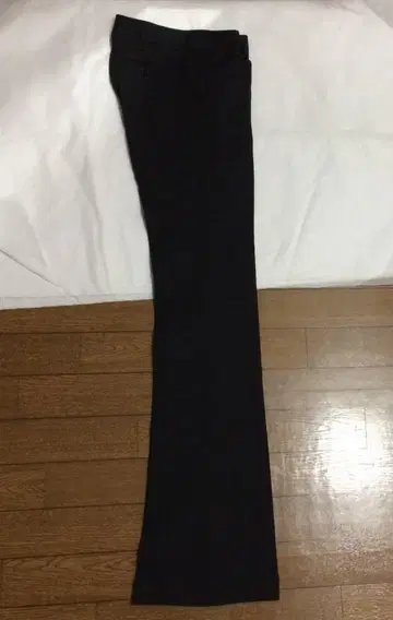 새상품급 띠어리 M 스트레이트 플레어 슬림 레그 팬츠