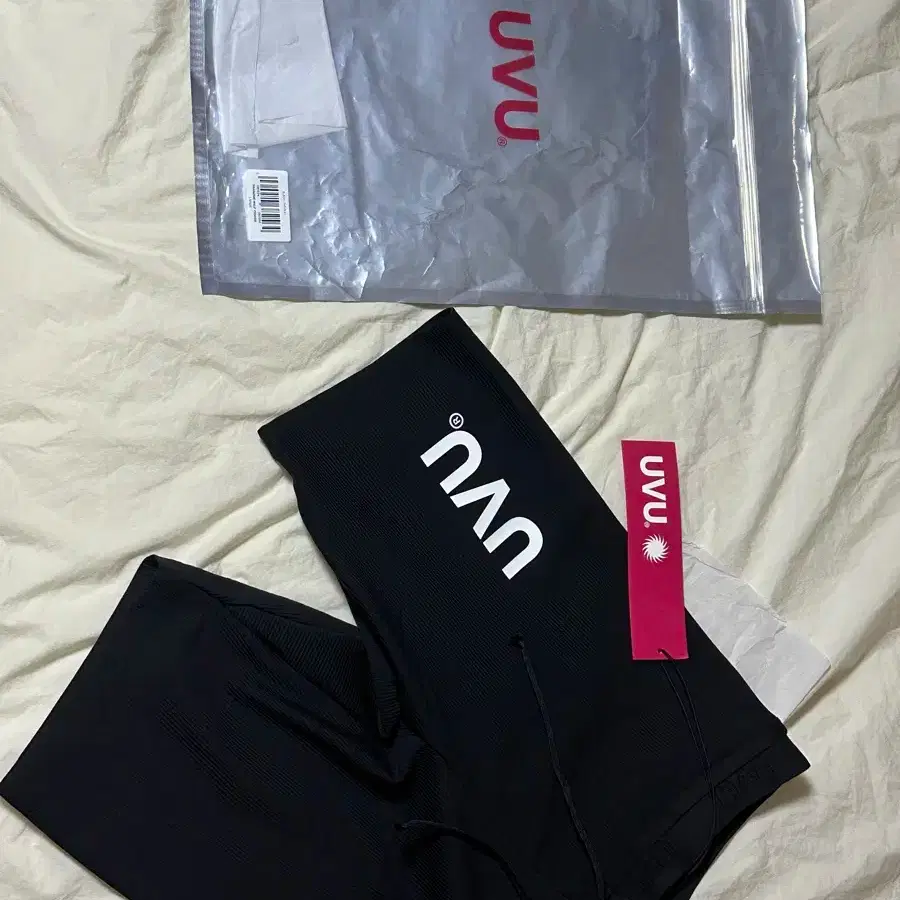 UVU Half Tights Black, Size L, with Tag #uvu,#uvu타이즈,#러닝