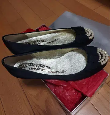 오데트 오딜 유나이티드 애로우즈 플랫 슈즈