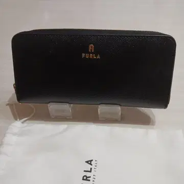 재고 정리 훌라 라운드 지퍼 장지갑 블랙