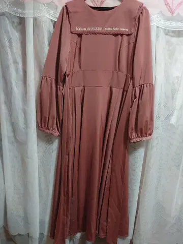 Maison de FLEUR 롱 원피스 쁘띠 로브 카논 카나자키 사야카