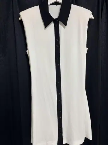 미사용 택 없음 ZARA 자라 슬리브리스 셔츠 원피스 화이트 M
