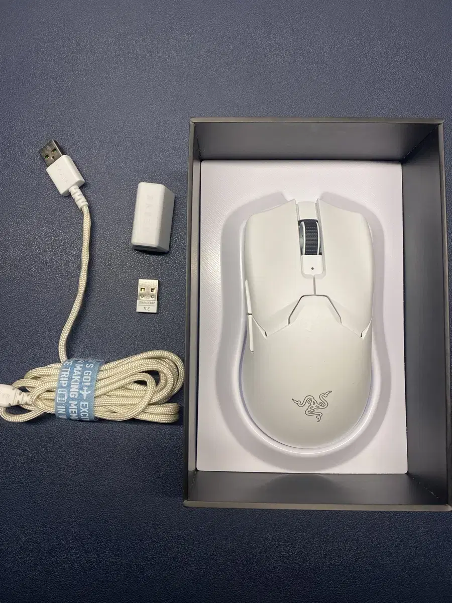 레이저 바이퍼 v2 pro 거의 새제품