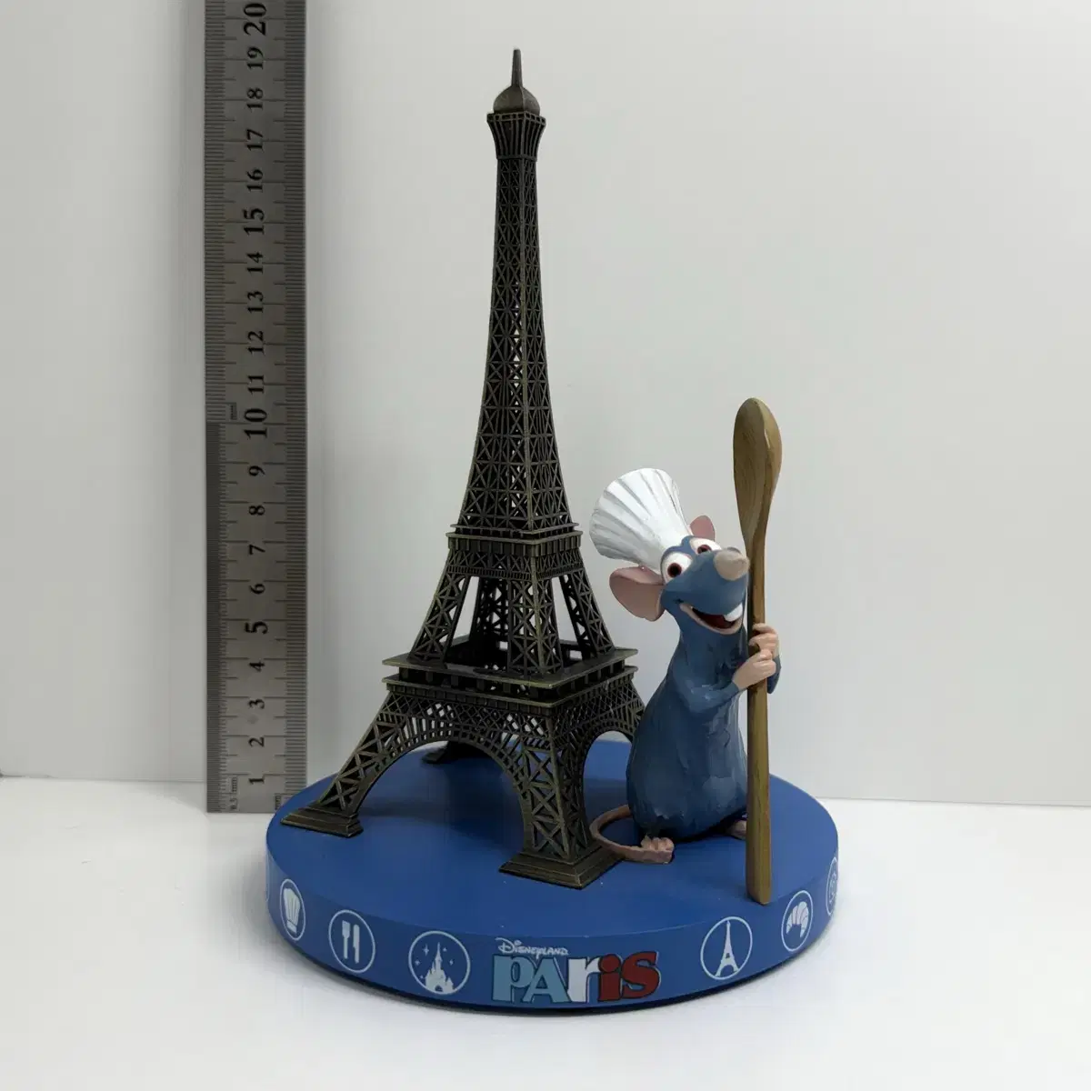 Ratatouille Eiffel Tower Figure