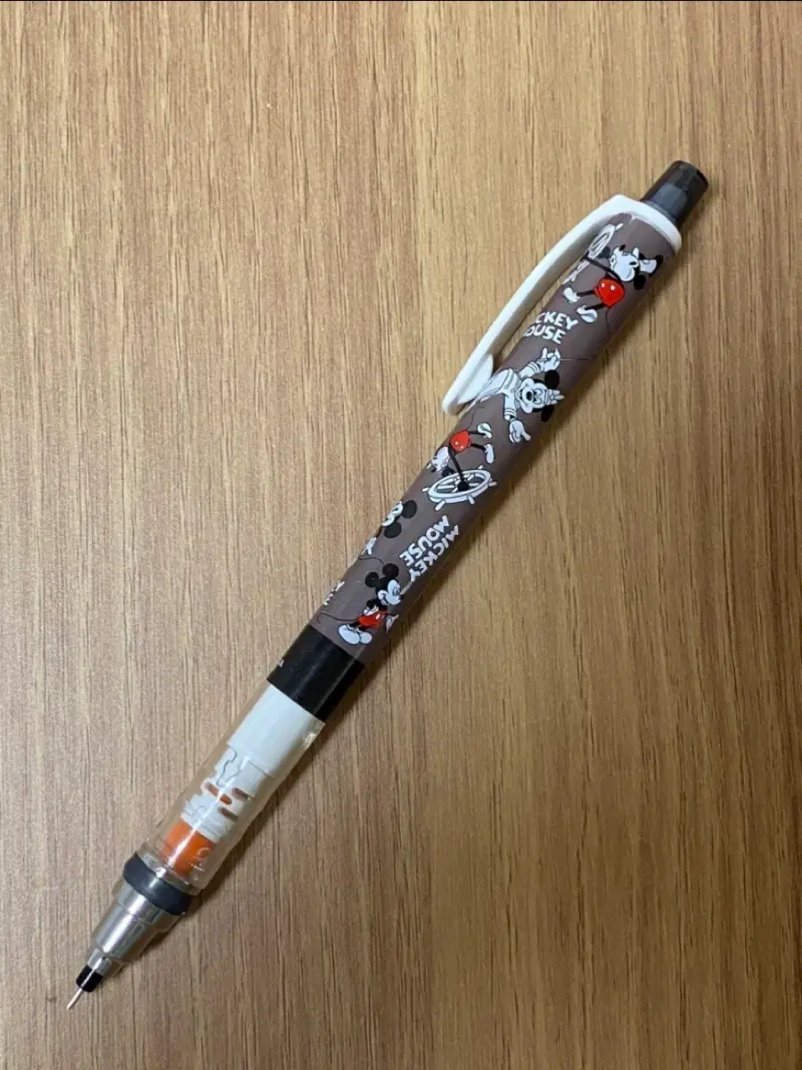 Kurutoga Mickey Mouse Sharp 0.5