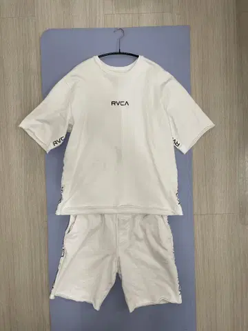 RVCA 루카 화이트 셋업 M 사이즈 남성용 맨투맨