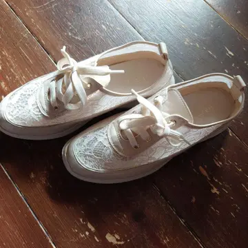 아이보리 레이스 스니커즈 23.5cm