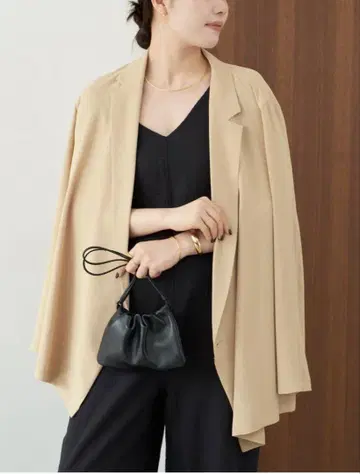plage cache coeur 자켓 36 베이지