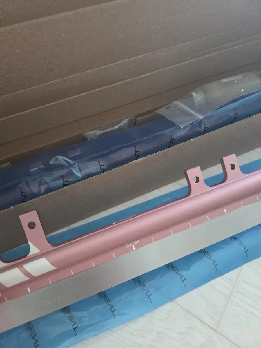 Limited edition) Short track skate blade staybent by EHS 17.00 Pink