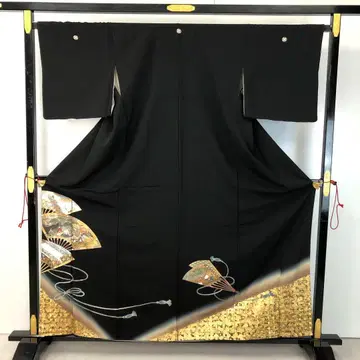 블랙 전통 예복 기모노, 레이덴, 부채에 끈, 인물 풍경화 KK-2041