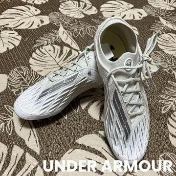 언더아머 UA 마그네티코 엘리트 4