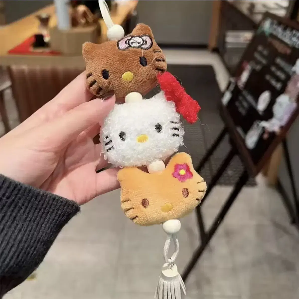 태닝 키티 인형 스트랩 가방꾸미기 인형펜던트