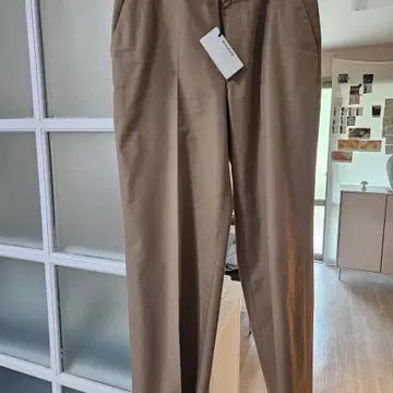スーツ AURALEE COTTON SILK GABARDINE SLACKS Auralee Light Wool Max Gabardine Slacks in Light Khaki
