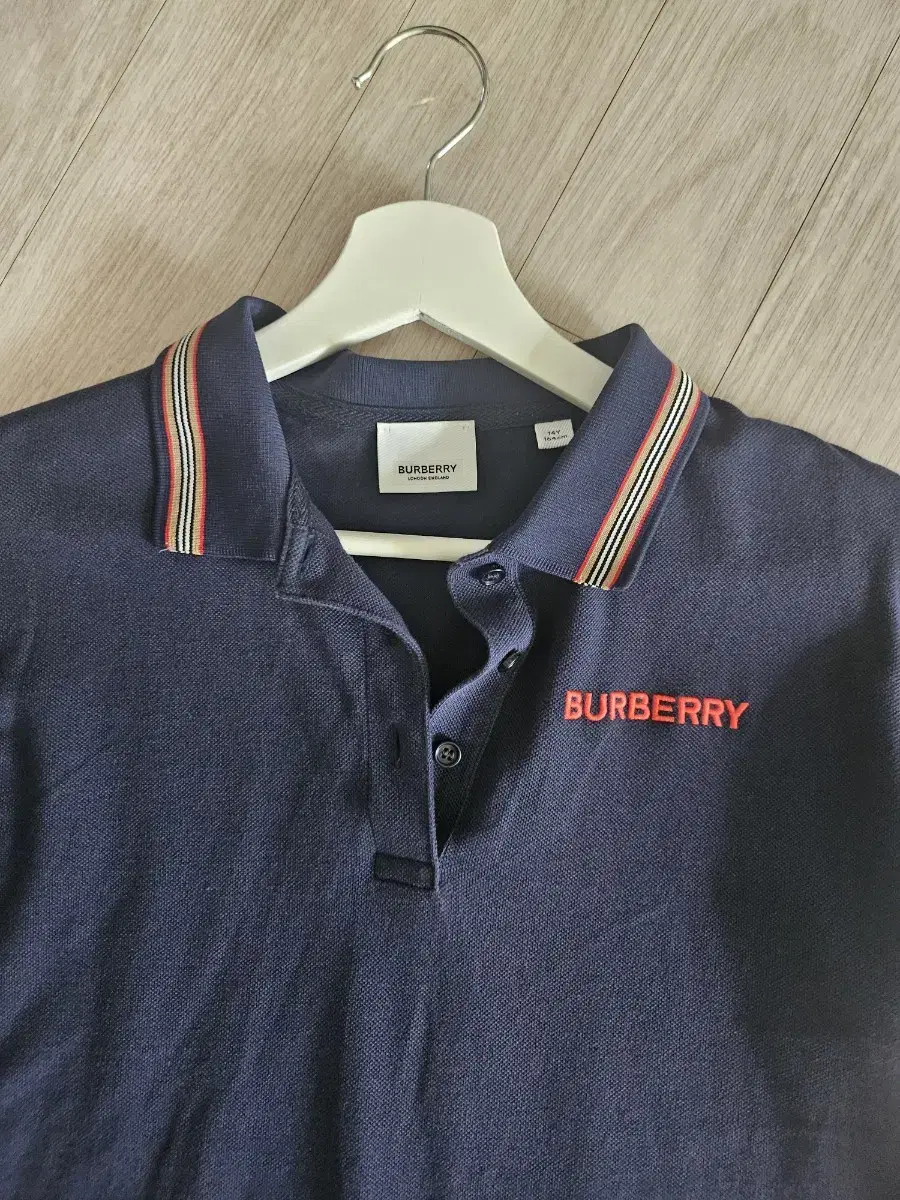 Burberry Kids 14 T-shirt