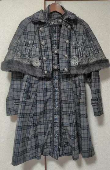 OzzOn Ozzcroce 케이프 코트