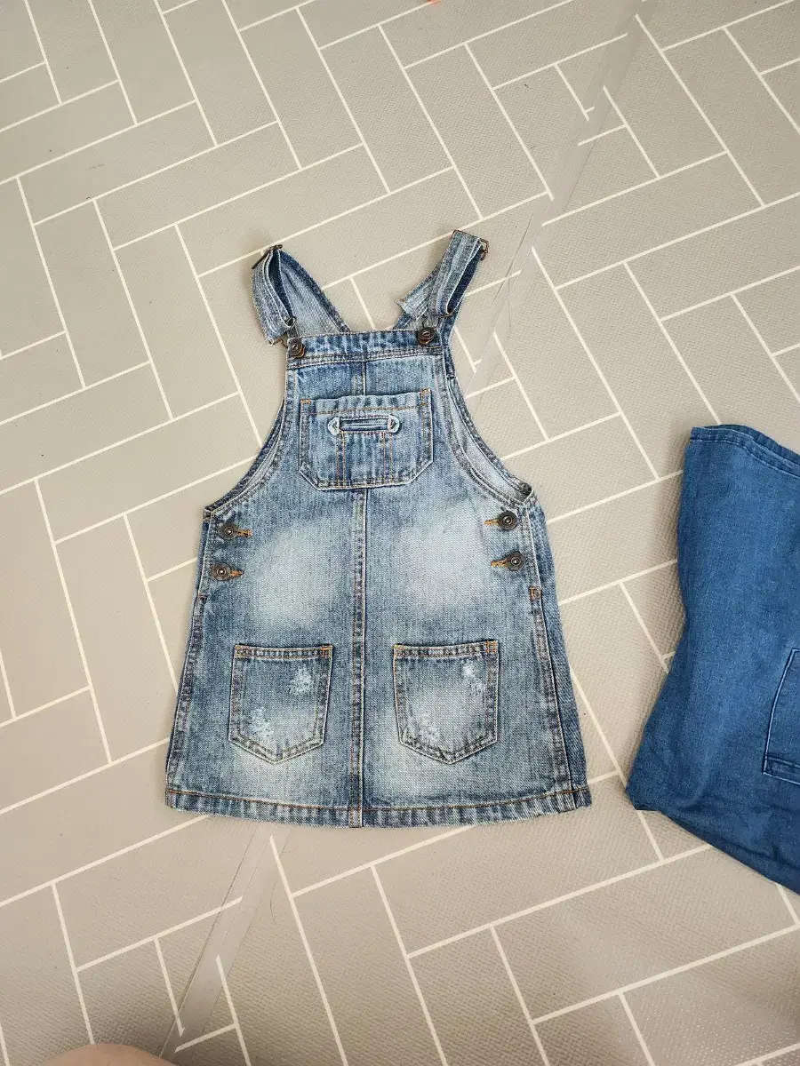 Baby suspender skirt. Suspender pants. Top and bottom set