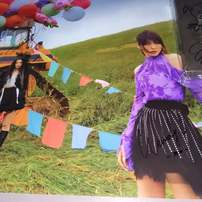 RED VELVET | 레드벨벳 Red Velvet Sign Signature Poster