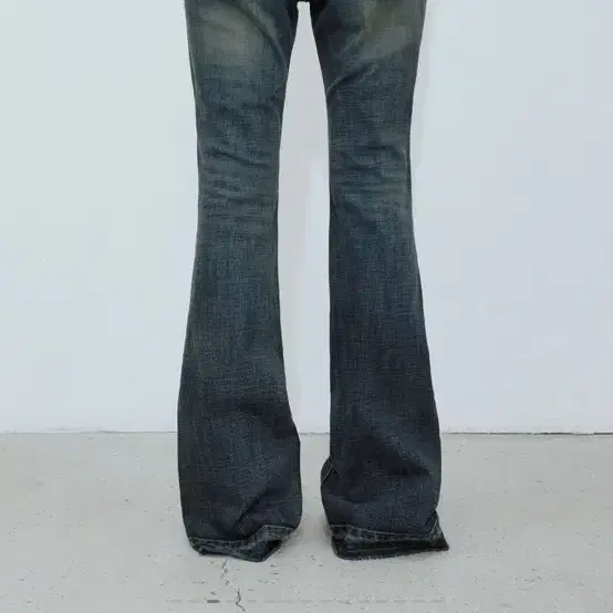 【BOHEMIAN SEOUL】25ss VINTAGE BLUE BOOTCUT JEANS BOHEMIAN SEOUL | 보헤미안서울 Bohemian Seoul Jeans 25 SS New