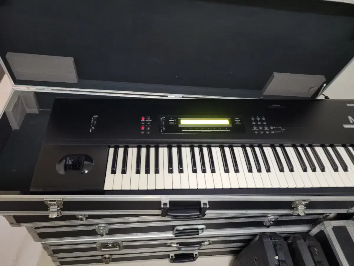 Korg PA50sd in excellent condition #신디사이저,#전자올겐,#건반악기 on Bunjang Global  Site.