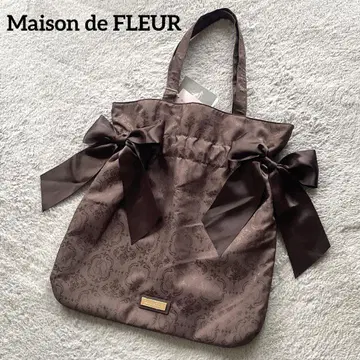 Maison de FLEUR 메종 드 플뢰르 강아지 이야기 토트백