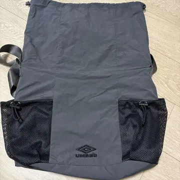 엄브로 엄브로 별주 나일론 숄더백
