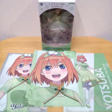 5등분의 신부 모두의 복권 나카노 네잎 피규어 & 클리어 파일 세트