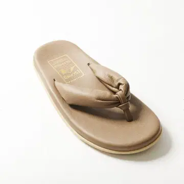 WRYHT 세타 슬리퍼 베이지