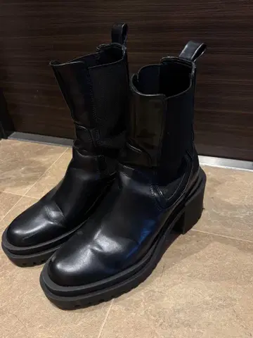 사이드 고어 부츠 블랙 하이 힐