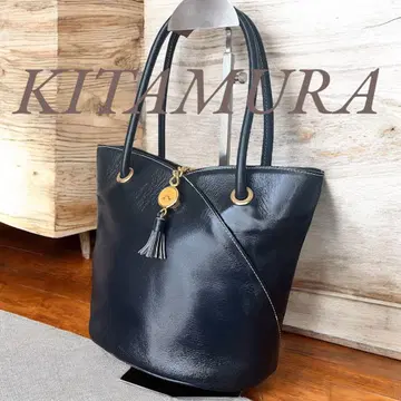 Kitamura 키타무라 핸드백 가죽 네이비 참 태슬