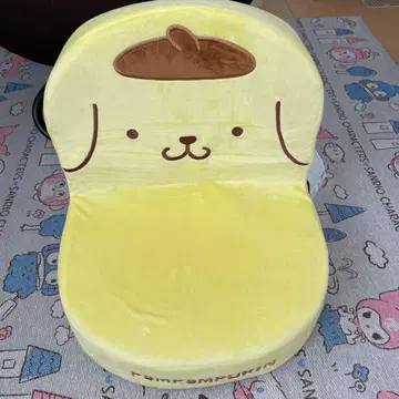 폼폼푸딩 의자