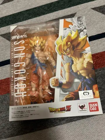 SH Figuarts 슈퍼 사이어인 손오공 초전사 각성 Ver
