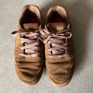 es accel og ERL BUMP 에스 스니커즈 26.5cm