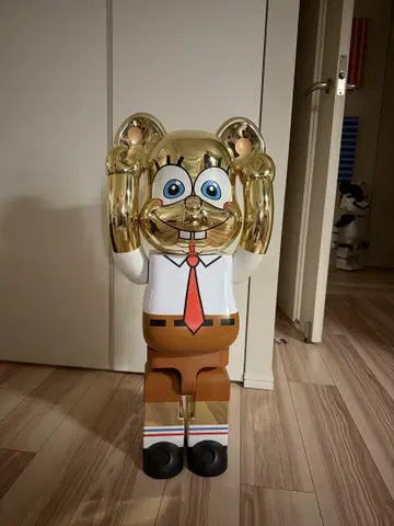 BE@RBRICK 1000% 스펀지 밥 골드 에디션