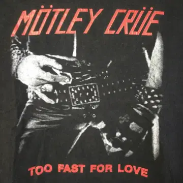새상품급 머틀리 크루 티셔츠 블랙 M too fast for love
