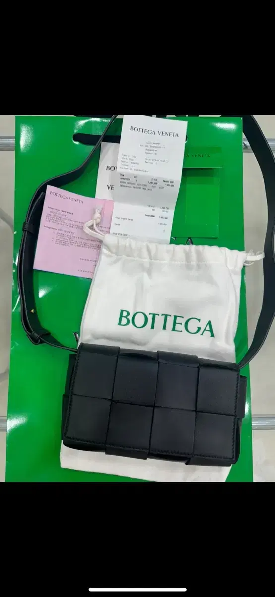 보테가베네타 카세트백 블랙