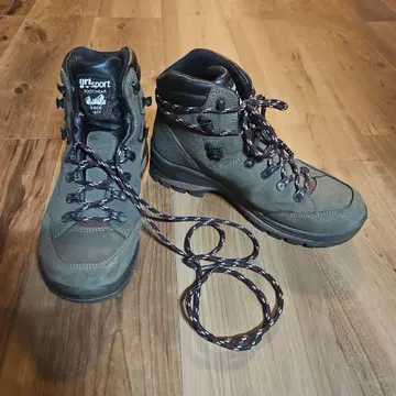 grisport 등산화 모스그린(짙은 색)