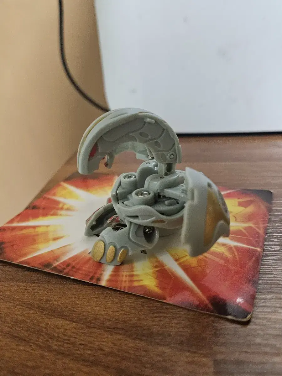 Bakugan Lumina Wyvern