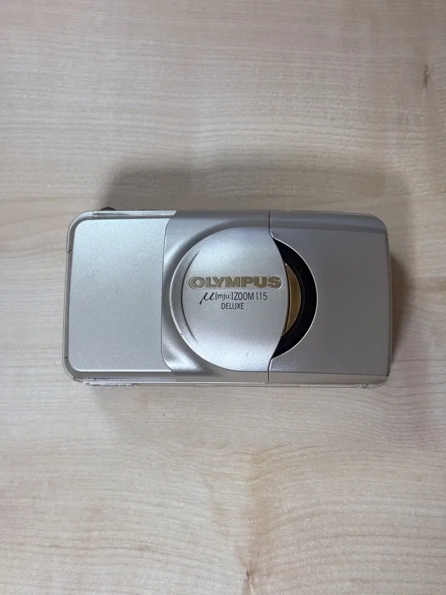 Olympus mu Zoom 115 Deluxe Film Camera