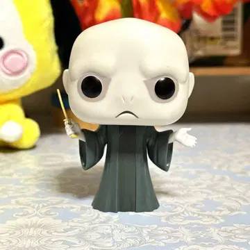 Funko pop! 볼드모트 피규어 지팡이 포함