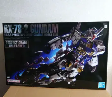 PG UNLEASHED 1/60 RX-78-2 건담