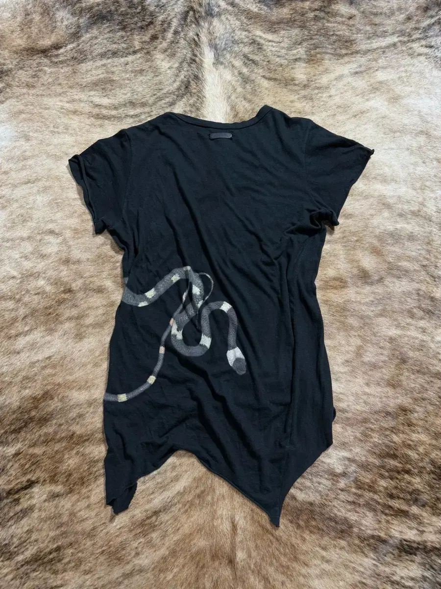 If Six Was Nine Asymmetric Snake Cutsew Short Sleeve