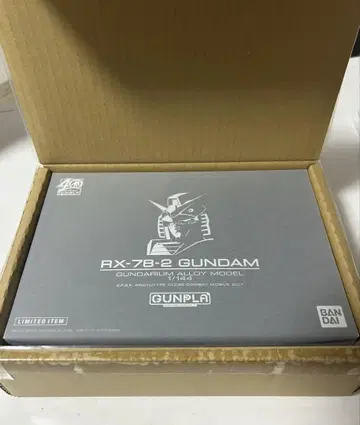 미개봉 새상품 건다리움 합금 모델 1/144 RX-78-2 건담 프라모델