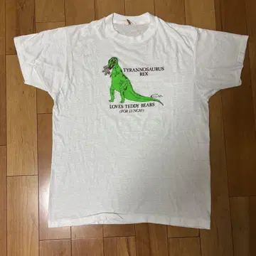 스크린 스타즈 티셔츠 공룡 구제 의류 made in USA
