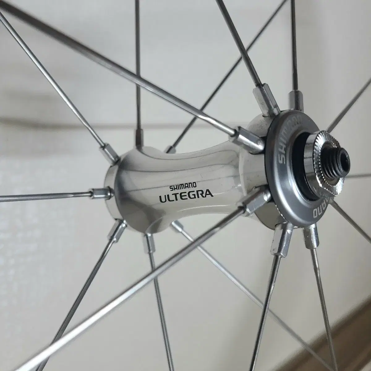SHIMANO WH-6600　前後セット Shimano Ultegra WH-6600 Road Bike Wheel Set 10-Speed