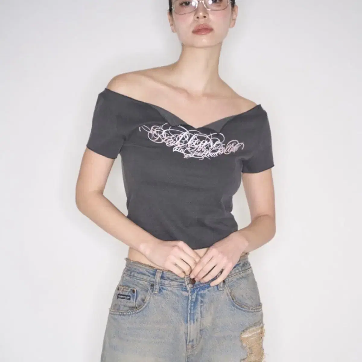 人気 ★PLEASENOFOLLOW★ FAYE VINTAGE LOGO TOP 人気 ☆PLEASENOFOLLOW☆ FAYE VINTAGE LOGO TOP
