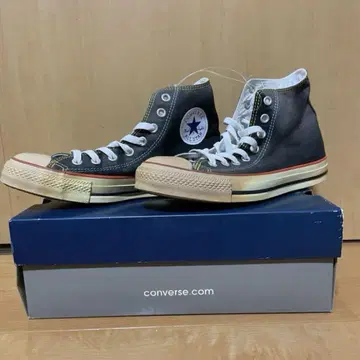컨버스 하이컷 스니커즈