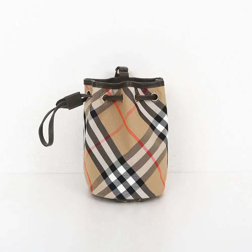 Burberry Check Women's pow DRAWSTRING POUCH 8093916 #명품