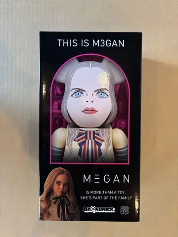 베어브릭 M3GAN 400% a