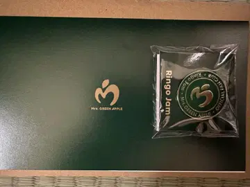 미세스 그린 애플 FC 한정판 핀 배지 팬클럽