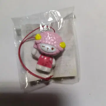헬로키티 오리지널 띠 키티 양 피규어 네츠케 키링 핑크